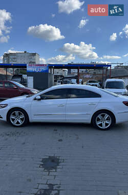 Купе Volkswagen CC / Passat CC 2013 в 