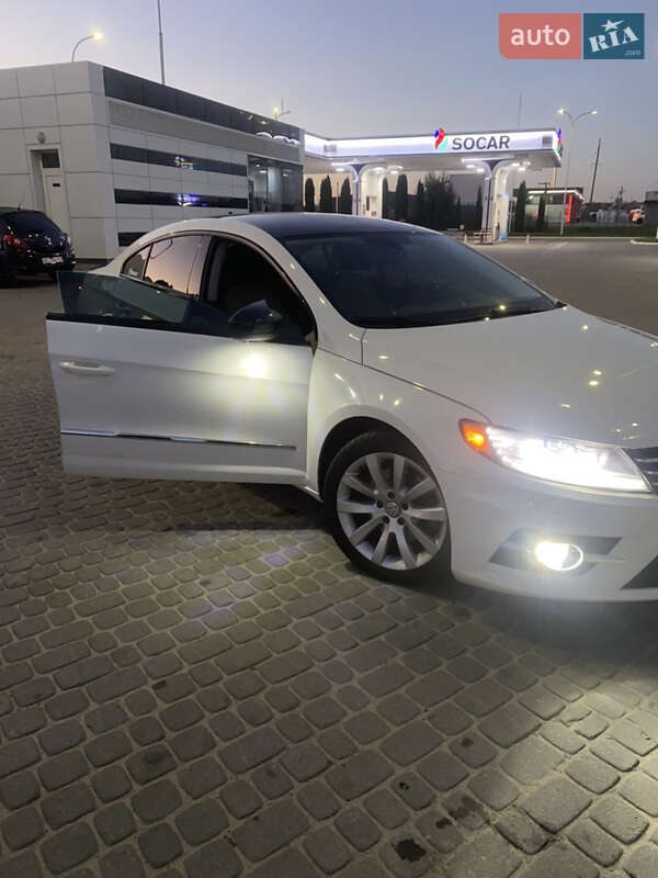 Купе Volkswagen CC / Passat CC 2013 в Львове