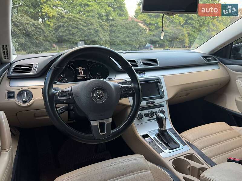 Купе Volkswagen CC / Passat CC 2013 в Киеве фото 21 Купе Volkswagen CC / Passat CC 2013 в Киеве