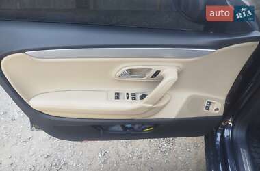 Купе Volkswagen CC / Passat CC 2015 в 