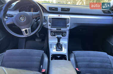Купе Volkswagen CC / Passat CC 2009 в 