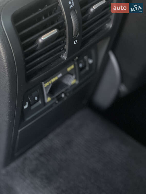 Купе Volkswagen CC / Passat CC 2010 в Калуше