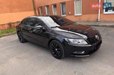 Купе Volkswagen CC / Passat CC 2014 в 