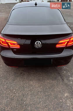 Купе Volkswagen CC / Passat CC 2014 в 