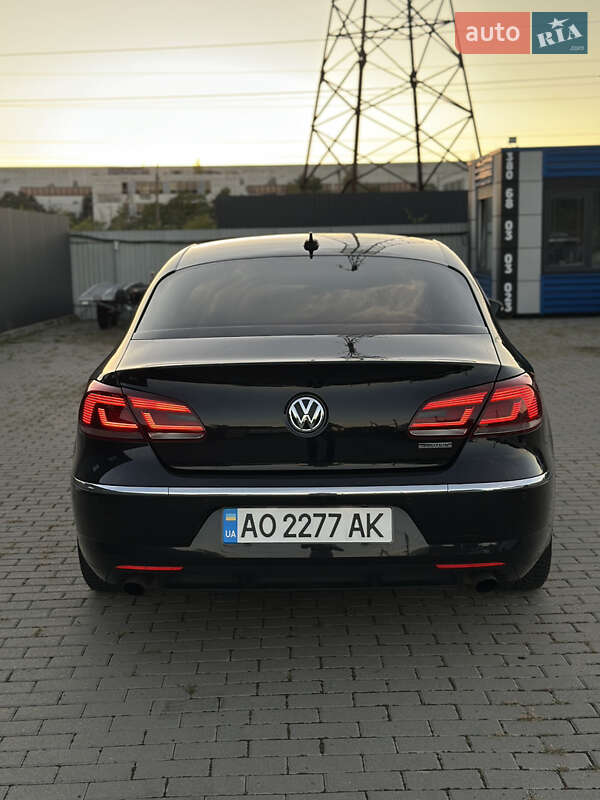 Купе Volkswagen CC / Passat CC 2013 в Ужгороде