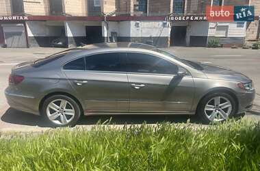 Купе Volkswagen CC / Passat CC 2013 в 