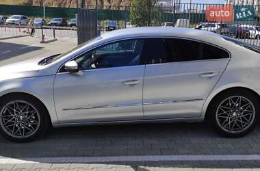Купе Volkswagen CC / Passat CC 2012 в 