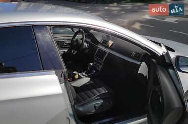 Купе Volkswagen CC / Passat CC 2012 в 