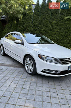 Купе Volkswagen CC / Passat CC 2014 в 