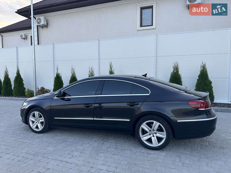 Купе Volkswagen CC / Passat CC 2015 в Виннице