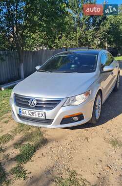 Купе Volkswagen CC / Passat CC 2008 в Еланце