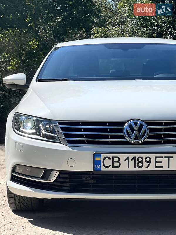 Купе Volkswagen CC / Passat CC 2016 в Чернігові
