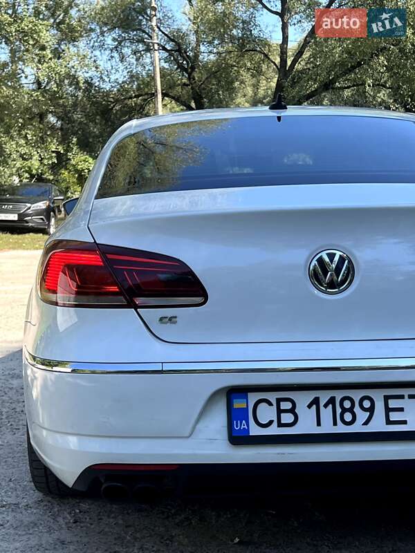 Купе Volkswagen CC / Passat CC 2016 в Чернігові