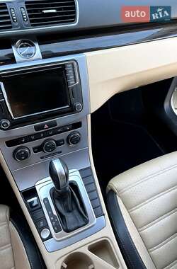 Купе Volkswagen CC / Passat CC 2016 в 