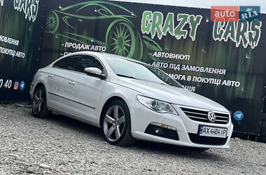 Купе Volkswagen CC / Passat CC 2011 в 