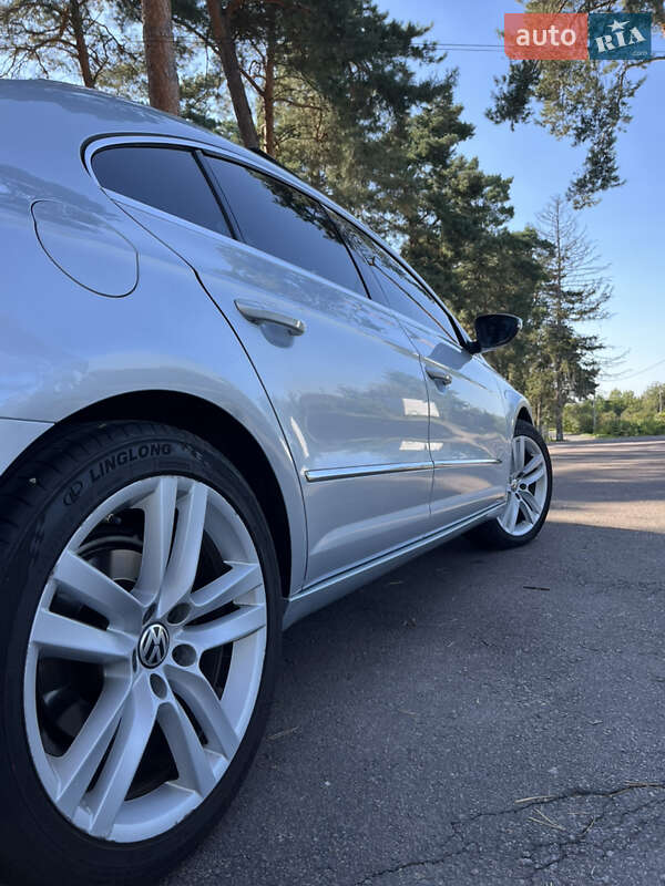 Купе Volkswagen CC / Passat CC 2012 в Виннице