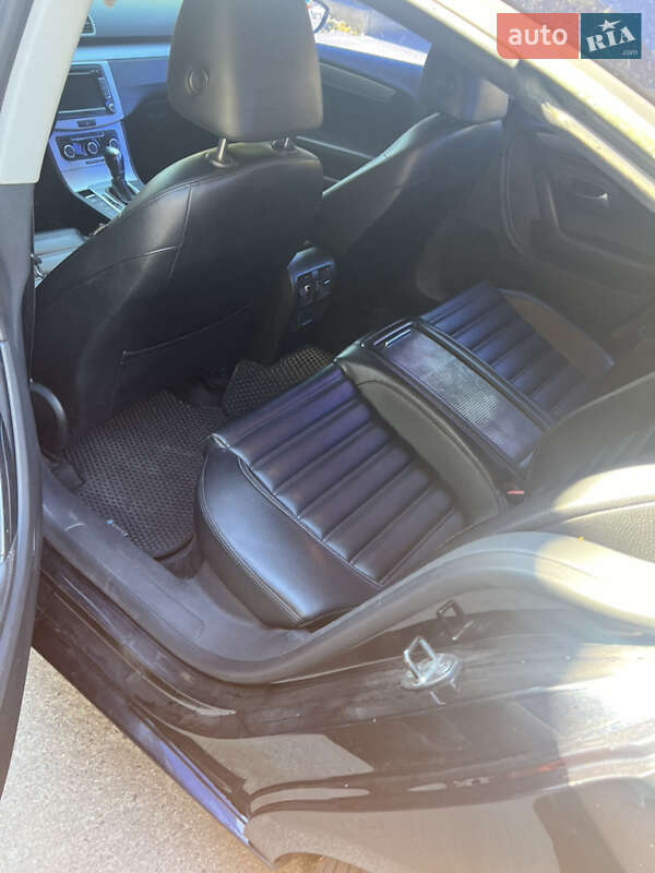 Купе Volkswagen CC / Passat CC 2010 в Харькове