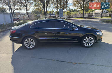 Купе Volkswagen CC / Passat CC 2010 в 