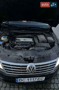 Купе Volkswagen CC / Passat CC 2012 в 