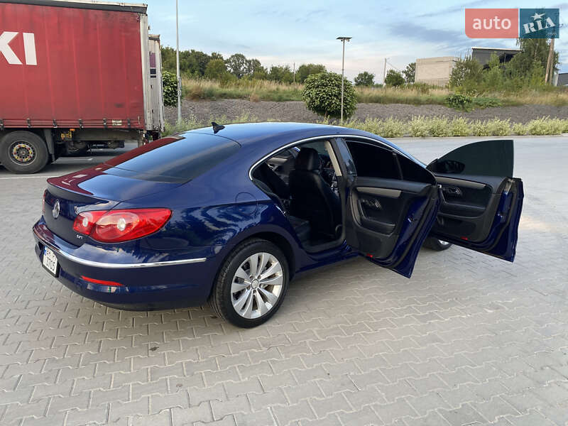 Купе Volkswagen CC / Passat CC 2010 в Хмельницком