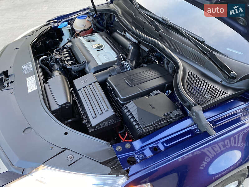 Купе Volkswagen CC / Passat CC 2010 в Хмельницком
