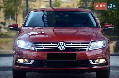 Купе Volkswagen CC / Passat CC 2014 в 