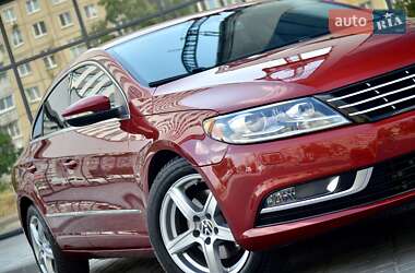 Купе Volkswagen CC / Passat CC 2014 в 