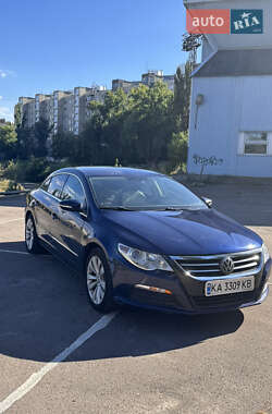 Купе Volkswagen CC / Passat CC 2010 в 