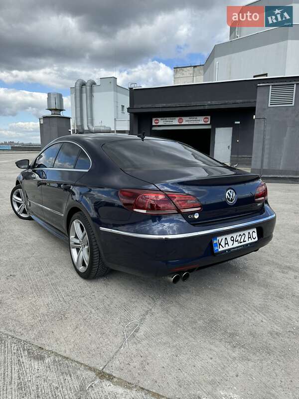 Купе Volkswagen CC / Passat CC 2014 в Киеве