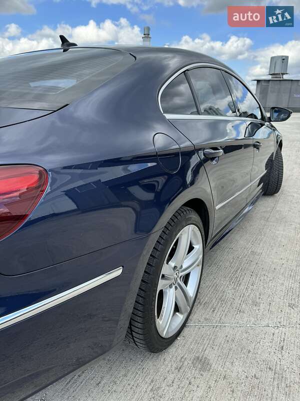 Купе Volkswagen CC / Passat CC 2014 в Киеве