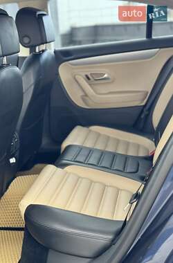 Купе Volkswagen CC / Passat CC 2014 в 
