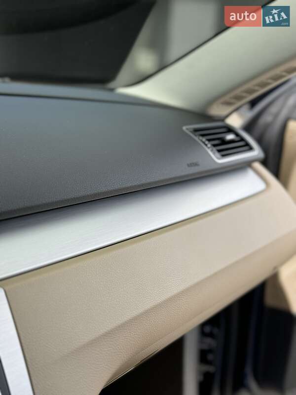 Купе Volkswagen CC / Passat CC 2014 в Киеве