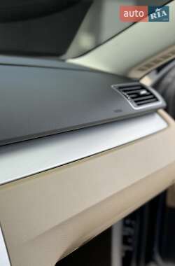 Купе Volkswagen CC / Passat CC 2014 в 