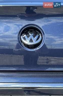Купе Volkswagen CC / Passat CC 2014 в 