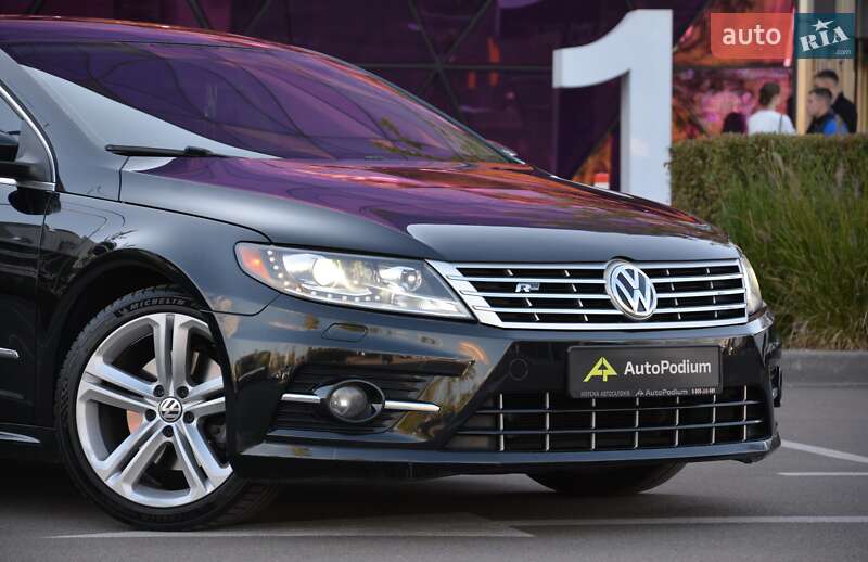 Купе Volkswagen CC / Passat CC 2014 в Киеве