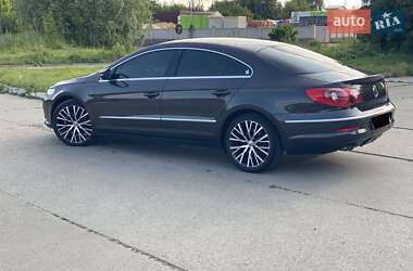 Купе Volkswagen CC / Passat CC 2008 в Умані