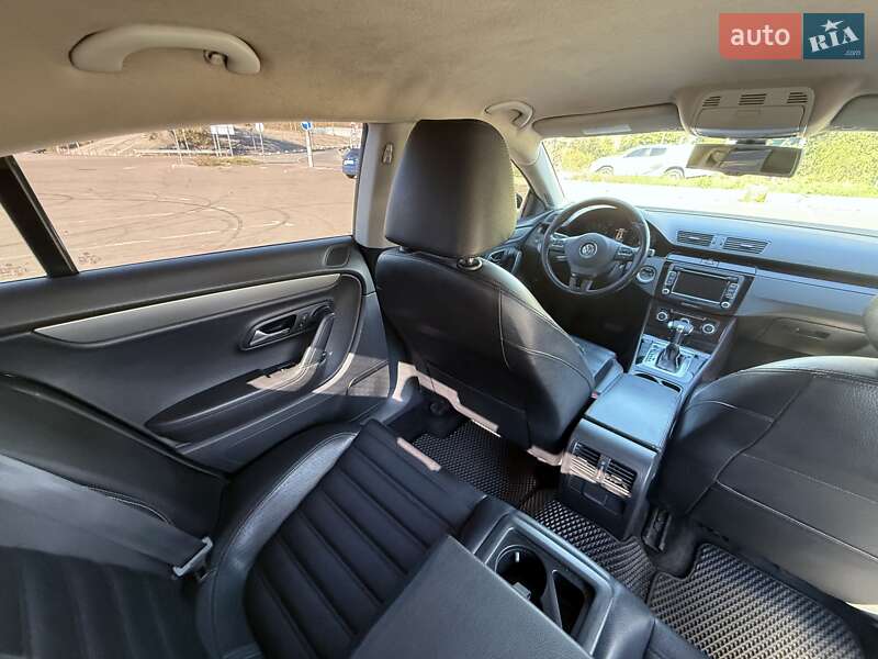 Купе Volkswagen CC / Passat CC 2010 в Киеве фото 15 Купе Volkswagen CC / Passat CC 2010 в Киеве