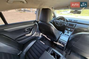 Купе Volkswagen CC / Passat CC 2010 в 
