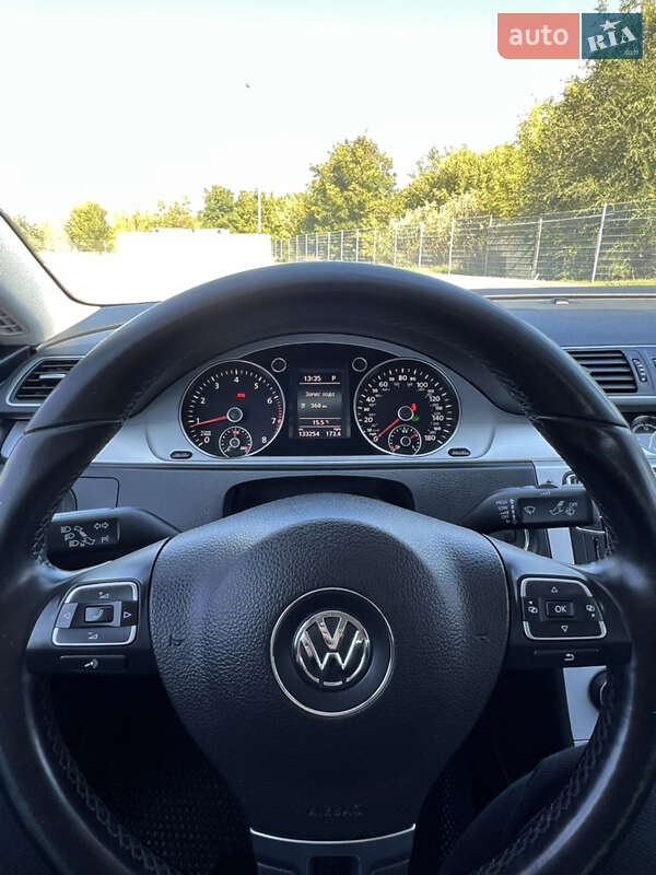 Купе Volkswagen CC / Passat CC 2015 в Днепре