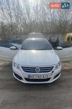 Купе Volkswagen CC / Passat CC 2010 в 