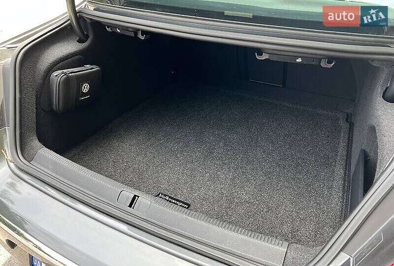Купе Volkswagen CC / Passat CC 2015 в Виннице фото 11 Купе Volkswagen CC / Passat CC 2015 в Виннице