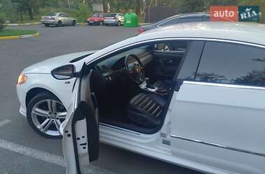 Купе Volkswagen CC / Passat CC 2010 в 