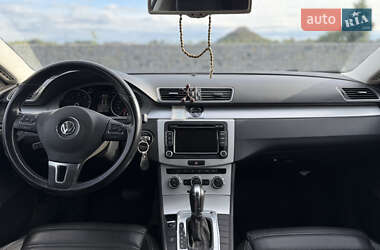 Купе Volkswagen CC / Passat CC 2012 в 