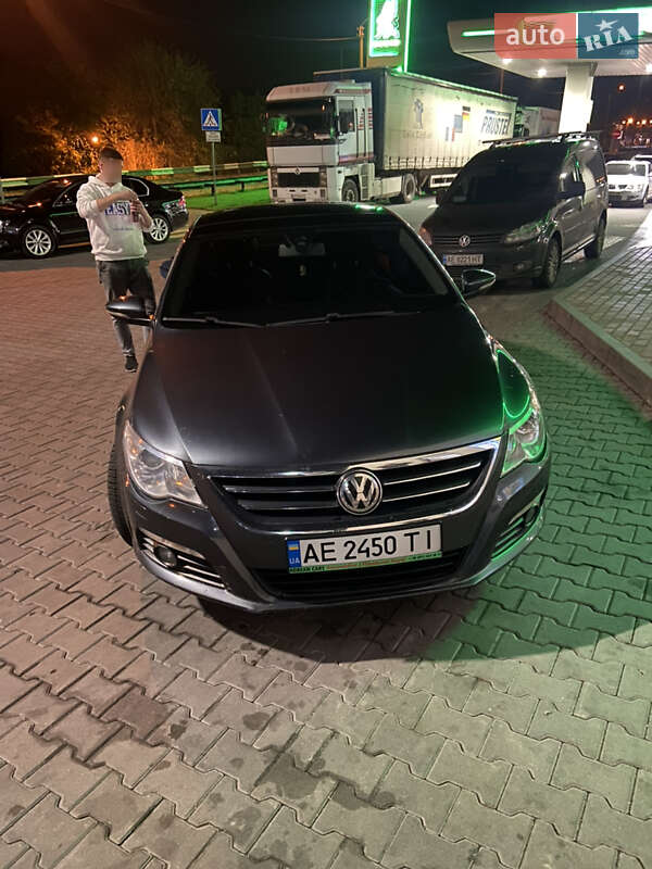 Купе Volkswagen CC / Passat CC 2009 в 