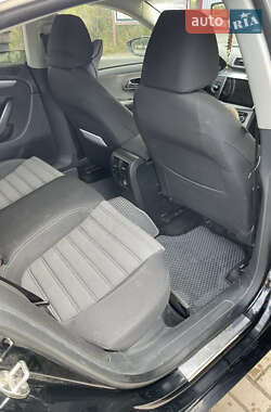 Купе Volkswagen CC / Passat CC 2008 в 
