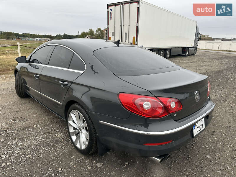 Купе Volkswagen CC / Passat CC 2012 в Полтаві