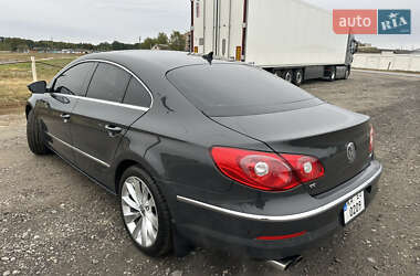 Купе Volkswagen CC / Passat CC 2012 в 