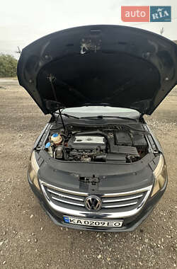 Купе Volkswagen CC / Passat CC 2012 в 