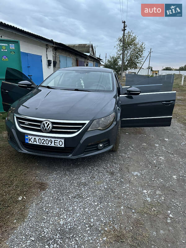 Купе Volkswagen CC / Passat CC 2012 в Полтаві