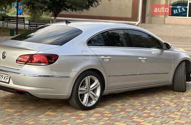 Купе Volkswagen CC / Passat CC 2012 в 